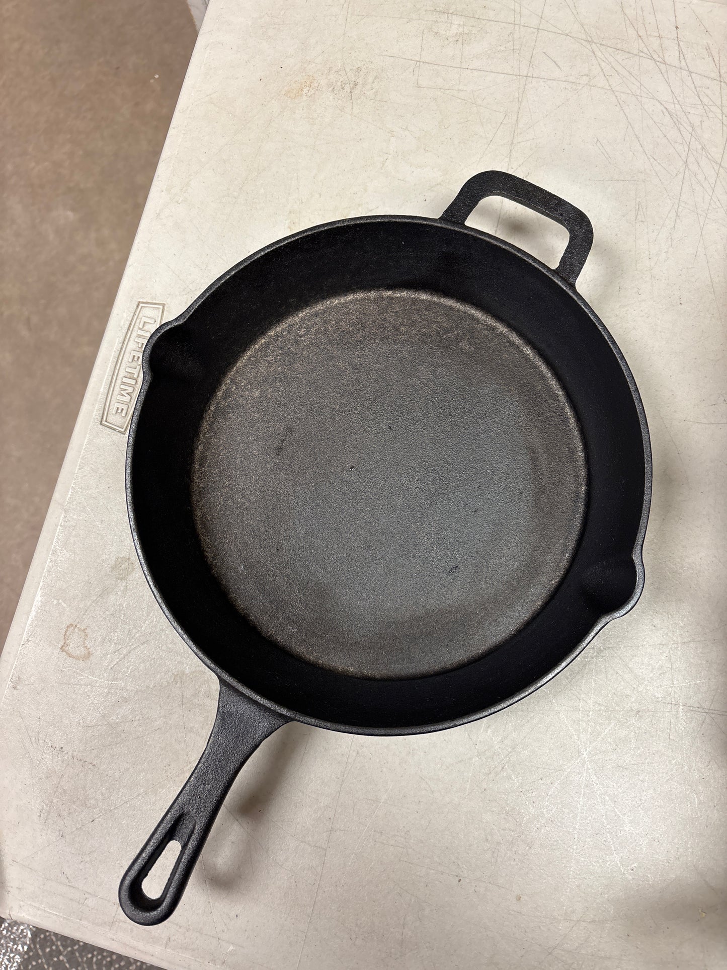 3 Piece Cast Iron Skillet Set- Pre-Seasoned Nonstick Cookware with Cool-Touch Silicone Handles & Drip Spout, for All Cooktops, 6", 8", 10",
