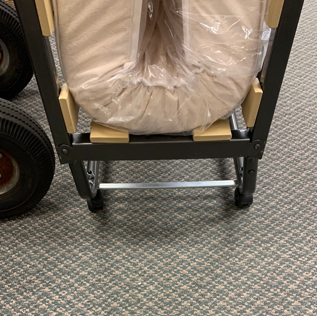 Folding Bed, Portable, 32`` x 75``, 4`` memory foam mattress, 1 slat missing, discount applied