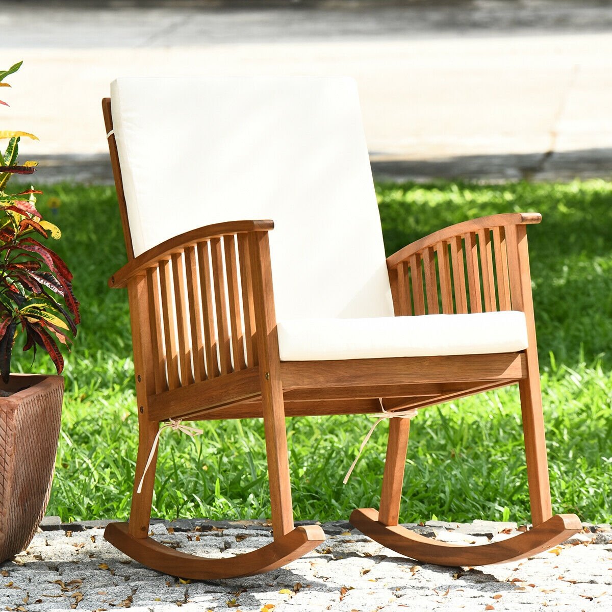 Outdoor Acacia Garden Wood Rocking Chair (Assembled)