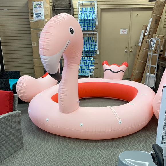 10ft pool inflatable, customer return, signs of use, holds air, missing inner raft