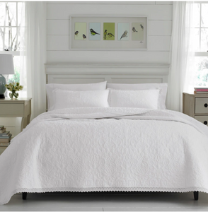 Laura Ashley Heirloom Crochet White Quilt Set, full/queen