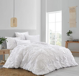 Grace Living Lilyanna Rosette 5pc Full/Queen Comforter Set, 100% Polyester Filling, White