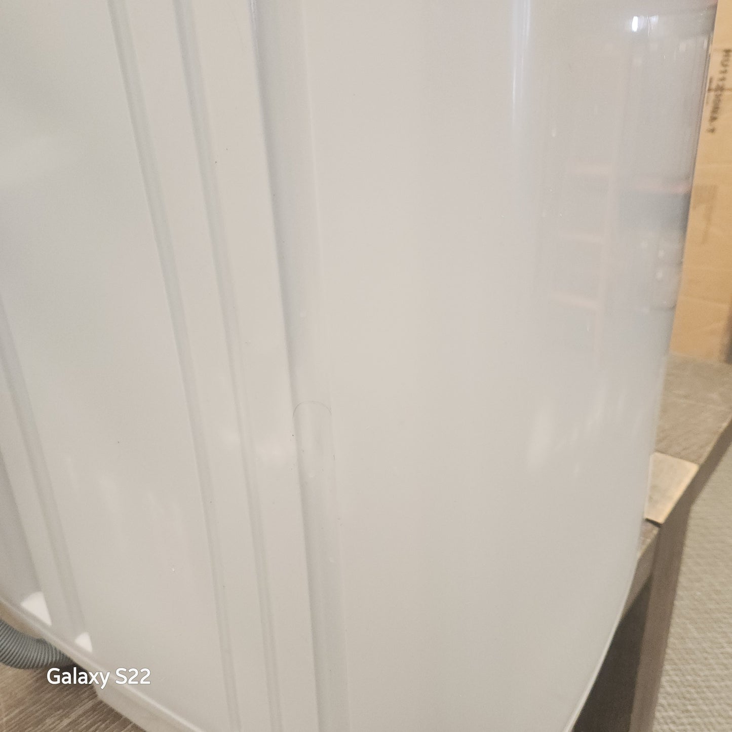 8.8 lbs Portable Full-Automatic Washing Machine with Drain Pump (Marks on Outside due to Shipping)