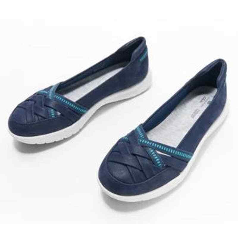 clarks  poppy  navy marine cloud stepper, size 11w