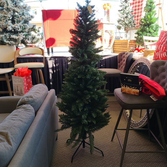 5' Pencil Christmas Tree