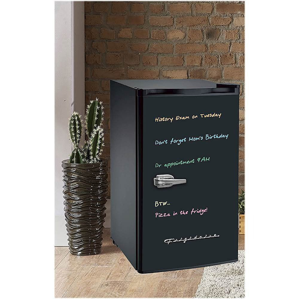 Frigidaire - Retro 3.2 Cu. Ft. Mini Fridge with Eraser Board Door - Black *SCRATCH & DENT*