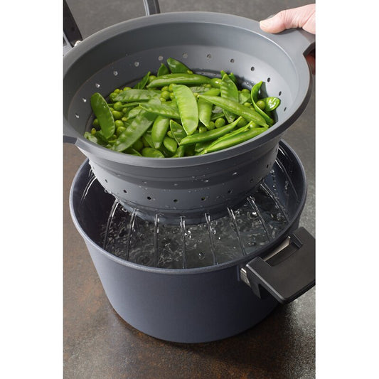 Frieling Silicone Pot Insert with 9.5'' Diameter